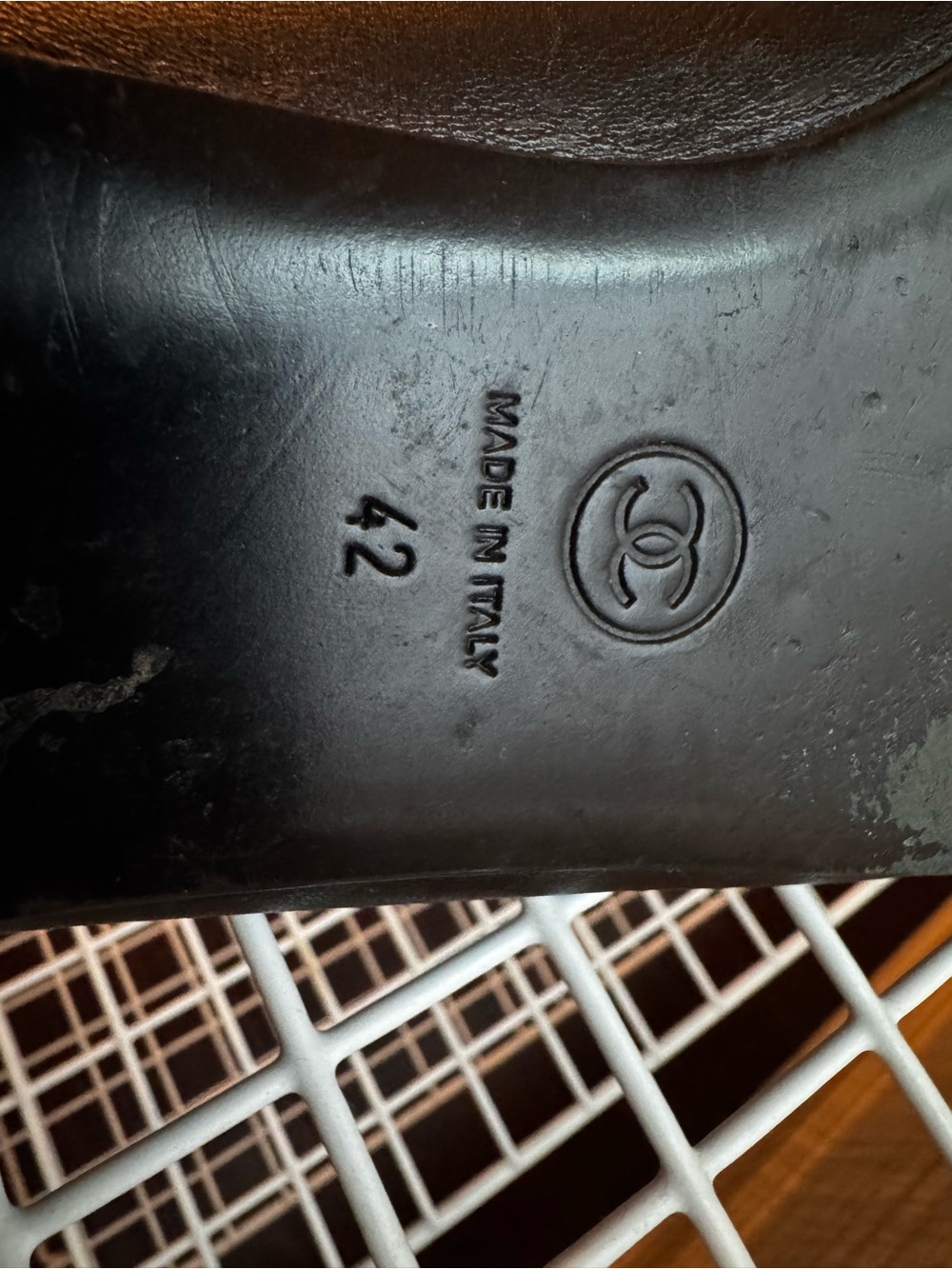 CHANEL Black Leather Cap-Toe Ballet Flats with CC Emblem Sz. 10 - Picture 3 of 4